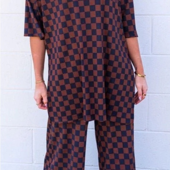 COPY - Dressed in LALA Black and Brown Cropped Jumpsuit - Picture 4 of 4